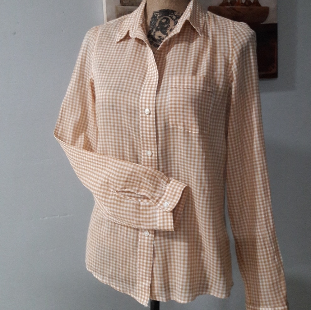Gap blouse 🦋
